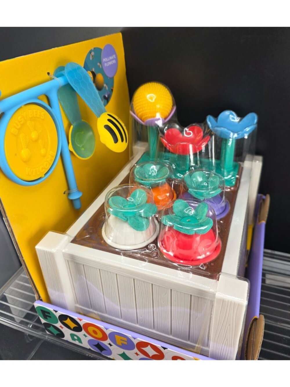 FAO Schwarz Bumble Bee Garden Sort & Match Set 18 Piece Educational Toy Ages 18M - Picture 11 of 11